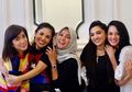 Dentingan Alat Makan Jadi Backsound, Rekaman Suara Nindy Ayunda Ghibahin Olla Ramlan Akhirnya Bocor, Aufar Hutapea Disebut-sebut Lakukan Hal Gila Ini