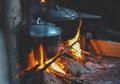 Memasak Bertungku Kayu Bakar Meningkatkan Risiko Penyakit Mata