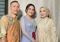 Bak Bosan Menjanda Usai Gagal Nikah, Kini Ayu Ting Ting Terciduk Lagi Fitting Baju Pengantin Ditemani Ayah Rozak: Ayah Mau Mantuan Lagi