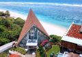 3 Kapel di Bali yang Desainnya Tawarkan Ketenangan dan Kekhusyukan Tersendiri, Auto Kepengin Nikah di Sini Deh!
