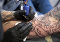 Penggunaan Tinta Tato dan Pewarna Makanan untuk Mendeteksi Kanker