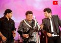 Nyemplung ke Musik Tapi Tak Sepopuler Adiknya, Begini Nasib Kakak Tiri Ridho Rhoma, Putra Raja Dangdut Banting Setir Jualan Bakso Aci Karena Hal Ini