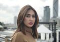 Dituding Mantan Suaminya Gunakan Ilmu Pelet untuk Gerogoti Hartanya, Begini Nasib Artis Lawas Ini Usai Menikah Lagi dengan Bule