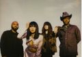 Beri Persembahan untuk Texas, Khruangbin & Leon Bridges Ciptakan Dunia Baru di EP Kolaborasi 'Texas Moon'