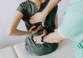 Cara Mengatasi Nyeri Punggung Usai Melahirkan, Ini 10 Tips Dari Ahlinya