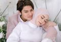 Bukannya dapat Ucapan Selamat, Lesti Kejora dan Rizky Billar Justru Panen Hujatan Usai Tunjukkan Wajah Anaknya untuk Pertama Kali, Netizen Geram Gegara Ini: Gila! Belum 40 Hari Udah Dibawa Syuting?