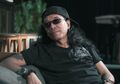 Ezra Simanjuntak Ceritain Kronologi Pay, Bongky dan Indra Dipecat Pas Slank Lagi Sedih