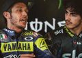 Dirumorkan Perang Dingin dengan Valentino Rossi, Bagnaia Jawab Begini