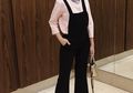 6 Inspirasi Gaya Hijab Simpel dan Kece Ala Kiara Leswara, Mudah Ditiru!