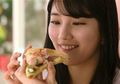 Alasan Kenapa Mengurangi Makan Bukan Cara Terbaik Menurunkan Berat Badan & 4 Solusinya