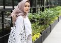 Tutorial 3 Cara Memakai Hijab yang Simpel dan Mudah ala Dhana Xaviera, Cocok Banget Buat Hangout!