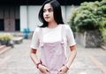 7 Inspirasi Gaya Fashion Syifa Hadju yang Stylish & Mudah Ditiru
