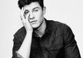 7 Lagu Barat Galau dari Playlist Top 50 Spotify yang Harus Didengerin. Bikin Baper