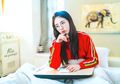 5 Zodiak yang Diprediksi Boros & Mengalami Kesulitan Keuangan di Januari 2018. Kamu Salah Satunya?