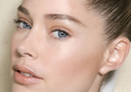 Lakukan Teknik Makeup Ini Biar Hasil Riasan Wajah Terlihat Lebih Halus dan Natural