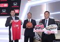 2 Mobil Honda Untuk Pemain Terbaik dan Penonton NBL Indonesia 2014-2015