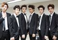 Jonghyun SHINee Meninggal, EXO Tunda Rilis Album Universe