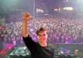 Lewat Voice Note, Martin Garrix dan Ed Sheeran Garap Kolaborasi Unik