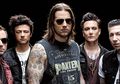 Avenged Sevenfold - Hail To The King