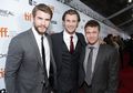 Persaingan Sengit Chris dan Liam Hemsworth