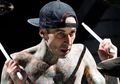 Travis Barker Nggak Mau Membuat Otobiografi Biasa