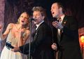 Taylor Swift Bangga Bisa Nyanyi Bareng Pangeran William