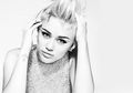 Miley Cyrus Merasa Difitnah