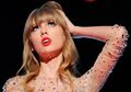 Taylor Swift Bakal Berduet dengan JLo?