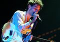 Sebelum Rehab, Gitaris The Strokes Gunakan Narkoba 20 Kali Sehari