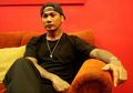 Curhat Kicauan "Panas" JRX