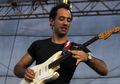 Albert Hammond Jr "The Strokes" Akan Kerjakan Album Solo