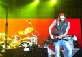 Tanpa AVA, David Kennedy Sukses Hentak RockFest 2012