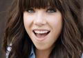 Carly Rae Jepsen Bantah 'Call Me Maybe' Jiplak Lagu Ukraina