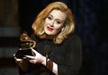Adele Menang Telak Di Grammy Awards 2012