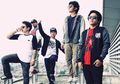 Berbagi Cerita Pee Wee Gaskins Cover Lagu Kahitna