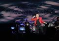 Neon Trees: Suguhkan Aksi Konyol