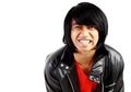 Josaphat " Killing Me inside " : Pacar Baru Sekaligus Dua