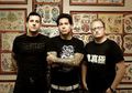 MxPx : Kini Resmi Tinggal Berdua