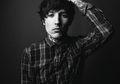 Ini 5 Lagu Linkin Park yang Cocok Dinyanyiin Oliver Sykes Pas Konser Tribute to Chester Bennington