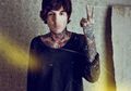 Ini Dia 5 Lagu Linkin Park yang Cocok Dinyanyiin Sama Oliver Sykes BMTH!