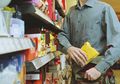Waspada, Ini 4 Ciri-ciri Kalau Teman Kamu Kleptomania