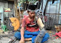 Tawan Mau Banget Kembangkan Tangan Robotnya, tapi…