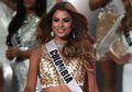 Miss Kolombia Main Film XXX Ketiga