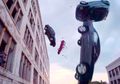 Begini Cara Fast & Furious 8 Bikin Adegan Mobil-mobil Terjun Dari Gedung