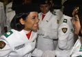 Bisikan Presiden untuk Gloria Hamel: “Ini Dia yang Terkenal di TV”