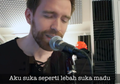 Ini Pendapat Bule yang Bikin Lagu Nasi Padang soal Rendang Crispy: 'Jurinya Harus Dipecat!'