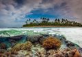 Lihat Deh, Ini 20 Foto “Perbatasan” Atas dan Bawah Laut Yang Menakjubkan