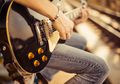 Sering Dianggap Sebelah Mata, Sebenarnya Pendidikan Formal Bidang Musik Itu Perlu Banget, Lho.