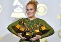 Raih 3 Penghargaan Grammy 2017, Ini Alasan Ilmiah Kenapa Lagu ‘Hello’ Adele Bikin Cewek Baper