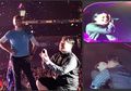 5 Cowok Ini Melamar Pacarnya Di Panggung Konser Band Besar. Dari All Time Low Sampai Coldplay.